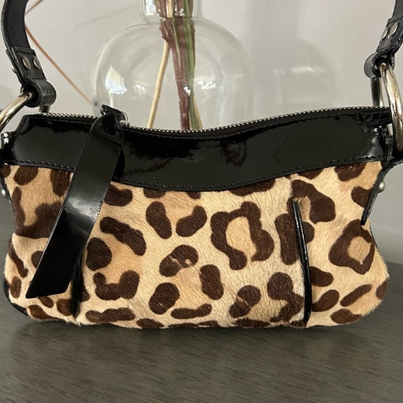 Dolce & Gabbana Handbags - Dolce & Gabbana Leopard Print Women's Bag